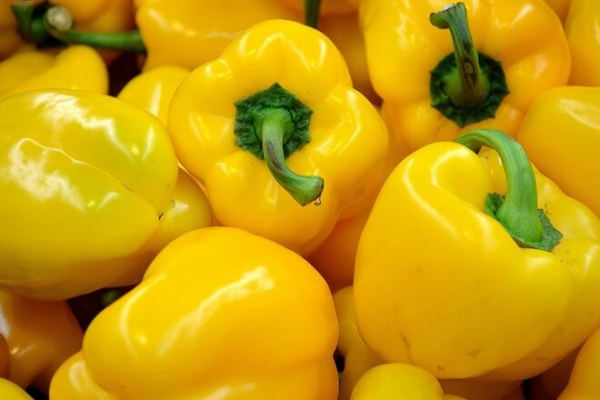 
Украина нарастила импорт и производство перца: откуда везут продукцию
