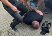 В Одессе разоблачили преступную группировку: главарем оказался бывший правоохранитель