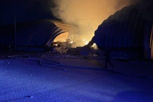 Оккупанты сознательно целили в инфраструктуру зерновой сделки: Зеленский прокомментировал удары по Одессе