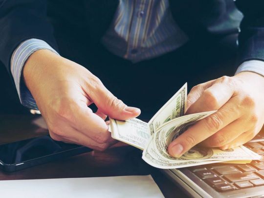 Фінансові можливості стукають в двері: лютий принесе грошову удачу для трьох знаків Зодіаку