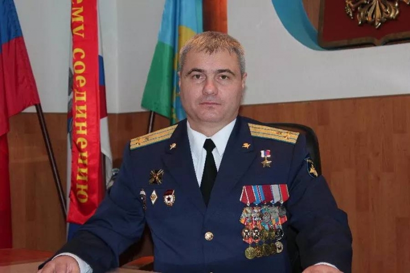 Внаслідок удару ЗСУ по «академії внутрішніх справ» у Луганську поранено командувача військ Південного військового округу рф, — ЗМІ (фото, відео)