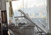 Российские обстрелы Киева разрушили жилье солиста группы «Антитела» Тараса Тополи