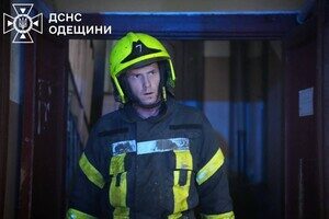 Взрыв в многоэтажке в Одессе: пострадала женщина Взрыв в многоэтажке в Одессе: пострадала женщина