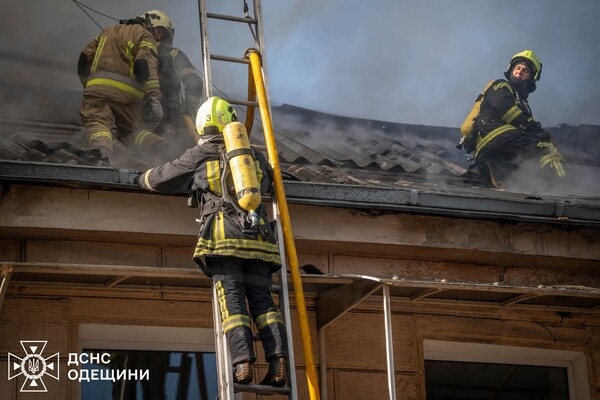 В центре Одессы горел жилой дом: последствия возгорания